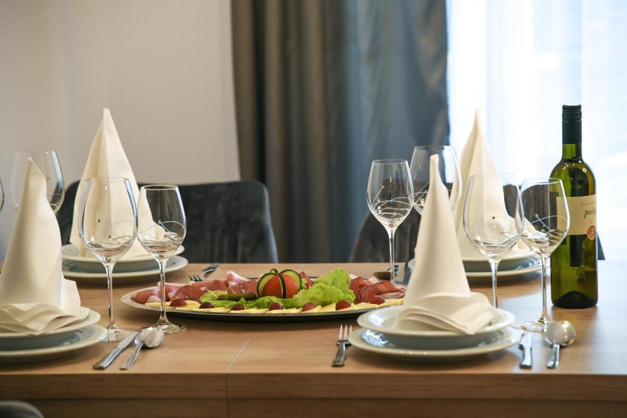 Luxury Apartment Knezovic Sinj Exterior photo