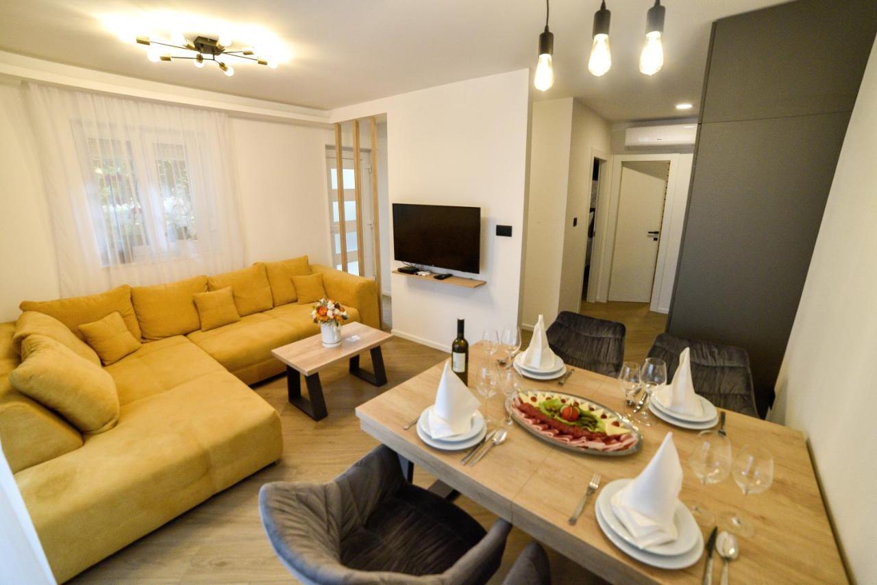 Luxury Apartment Knezovic Sinj Exterior photo